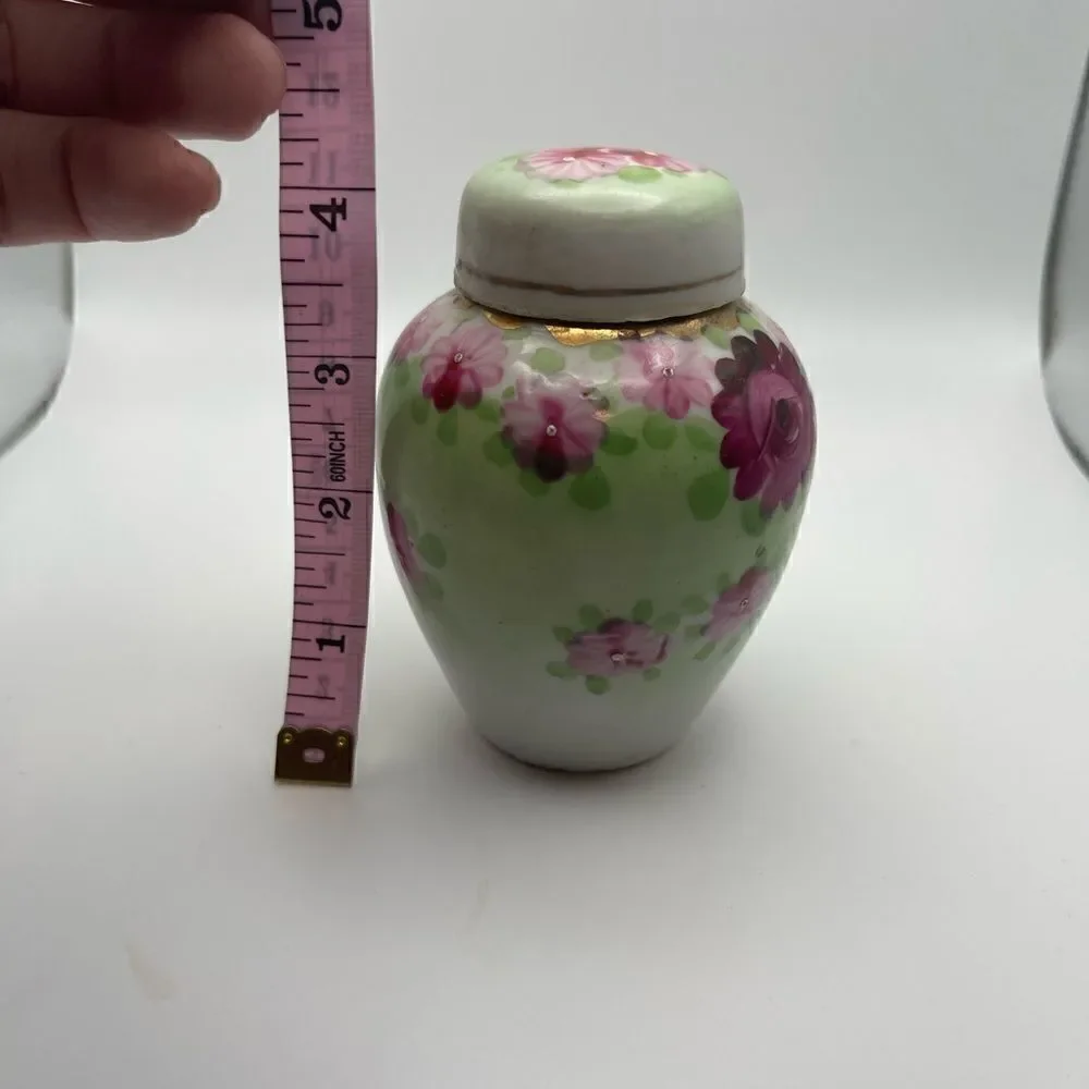 Vintage floral ginger jar hand painted